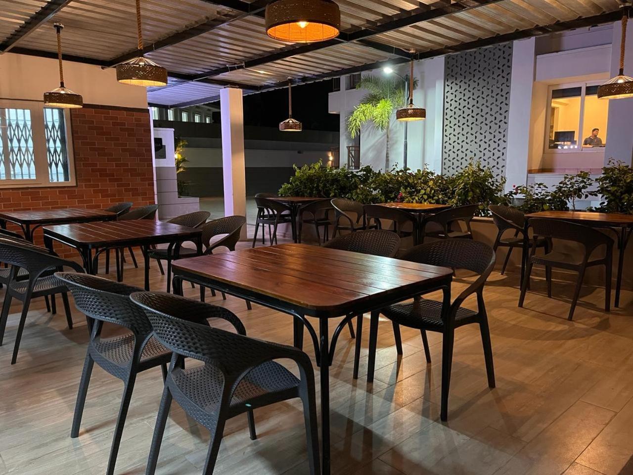 Palm Regal Resort Gopālpur Buitenkant foto