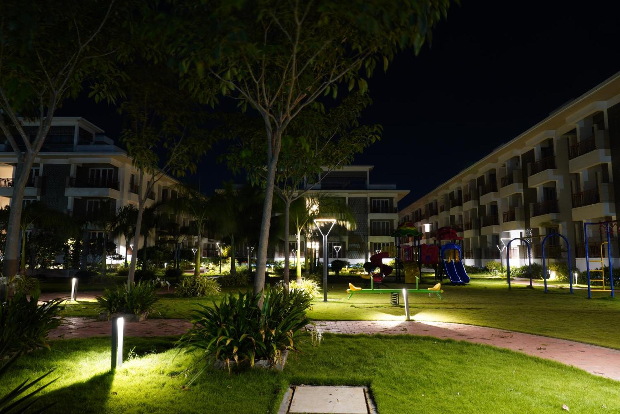 Palm Regal Resort Gopālpur Buitenkant foto